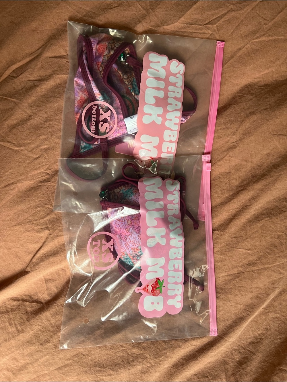 NWT Strawberry Milk Mob Sonic Top and Bottom - XS - Picture 2 of 5